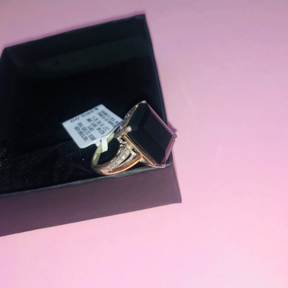 Bridge Culture Onyx Ring - Picture 4 of 5